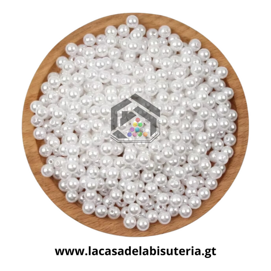 Perla acrílica color blanco